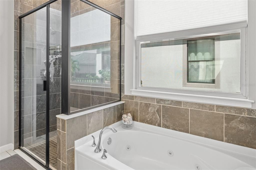 En Venta: $475,000 (2 camas, 2 baños, 1648 Pies cuadrados)