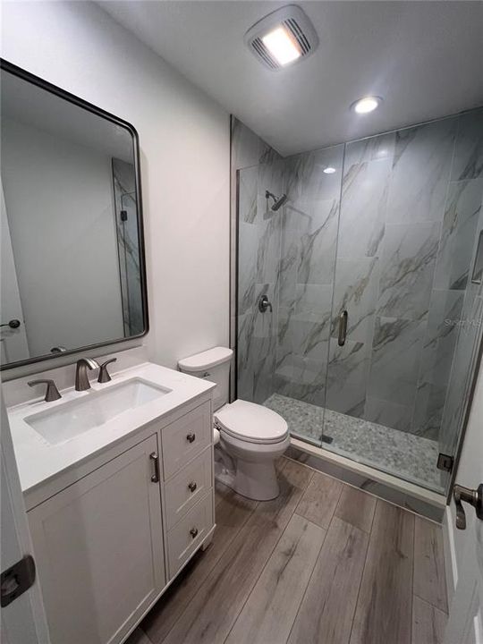 En Venta: $298,000 (2 camas, 2 baños, 1120 Pies cuadrados)