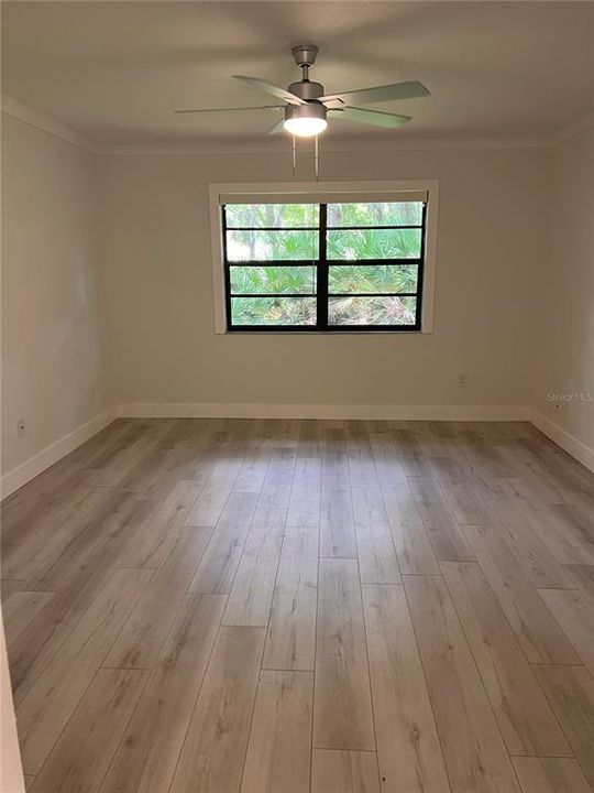 En Venta: $298,000 (2 camas, 2 baños, 1120 Pies cuadrados)