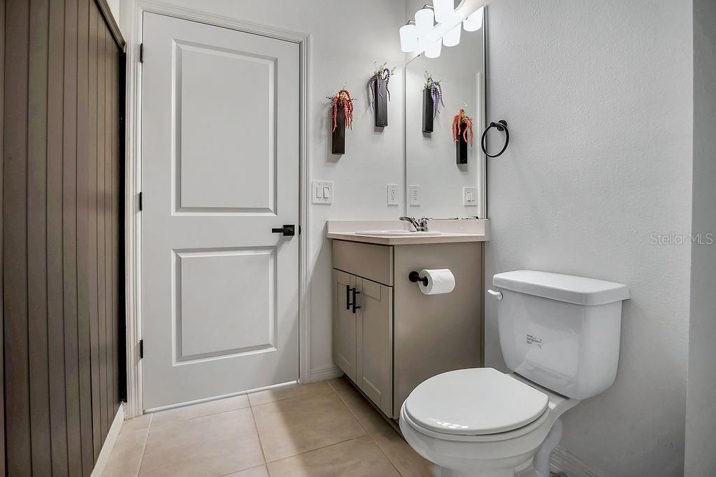 For Sale: $540,000 (5 beds, 3 baths, 2765 Square Feet)