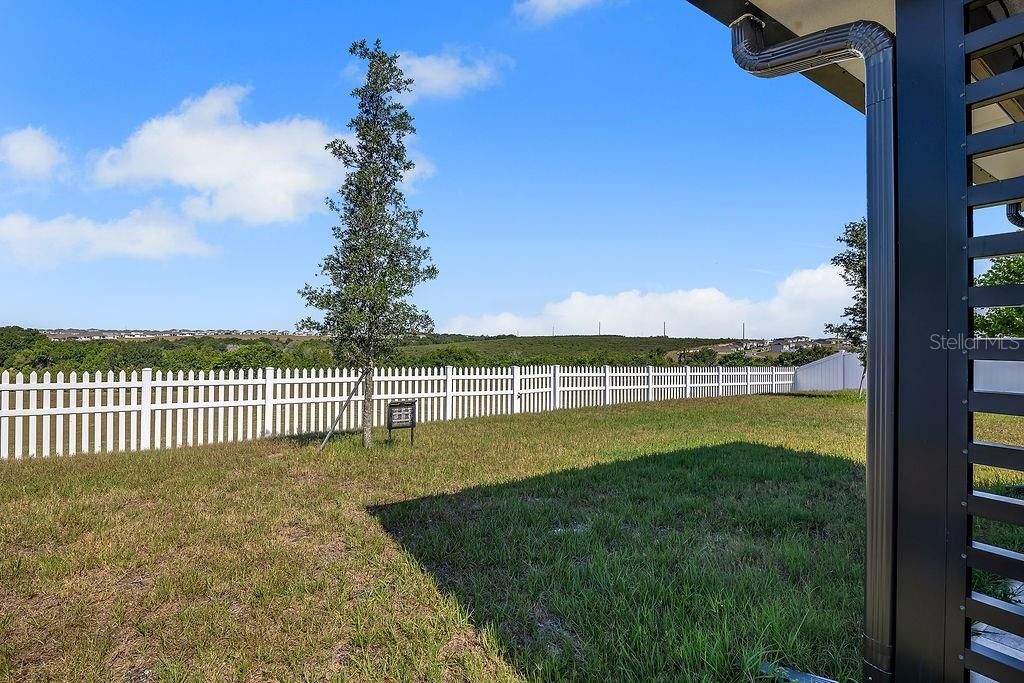 For Sale: $540,000 (5 beds, 3 baths, 2765 Square Feet)
