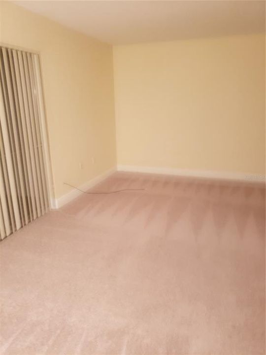 For Rent: $1,200 (1 beds, 1 baths, 756 Square Feet)
