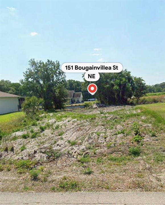 На продажу: $105,000 (0.23 acres)