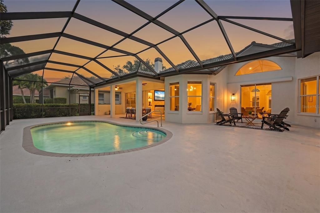 En Venta: $1,420,000 (3 camas, 2 baños, 2316 Pies cuadrados)