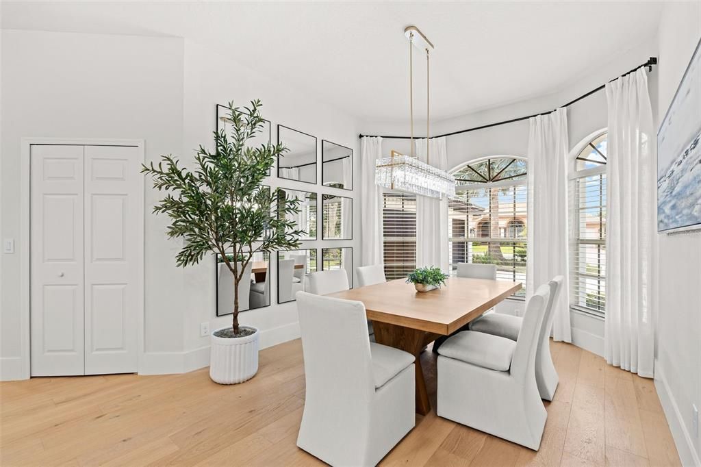 En Venta: $1,420,000 (3 camas, 2 baños, 2316 Pies cuadrados)