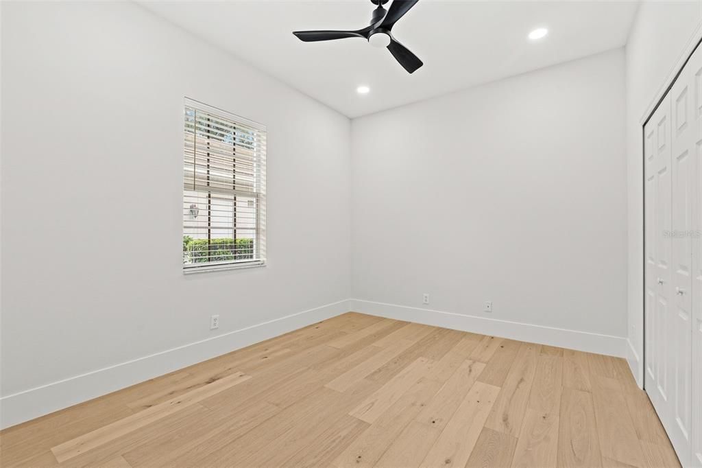 En Venta: $1,420,000 (3 camas, 2 baños, 2316 Pies cuadrados)