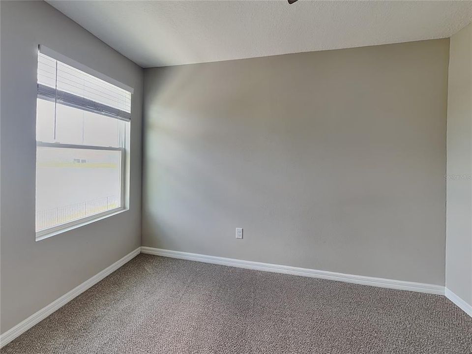 For Rent: $2,679 (5 beds, 3 baths, 2453 Square Feet)