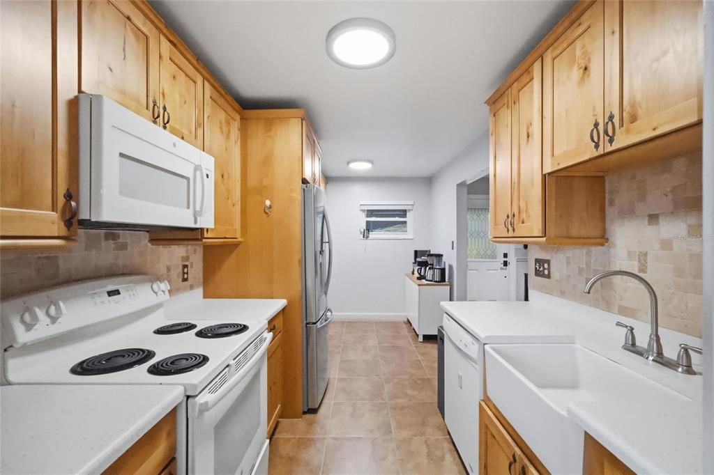 For Sale: $515,000 (3 beds, 2 baths, 1680 Square Feet)