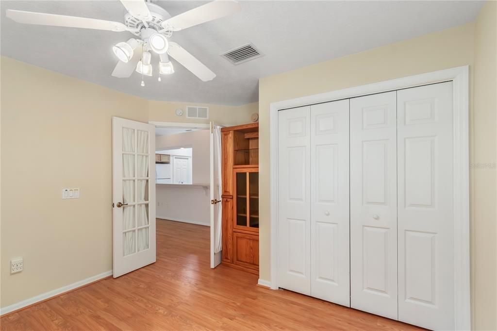 Active With Contract: $322,500 (3 beds, 2 baths, 1602 Square Feet)