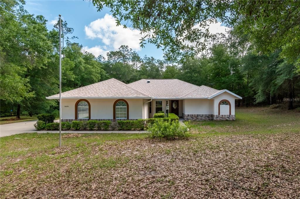 Active With Contract: $322,500 (3 beds, 2 baths, 1602 Square Feet)