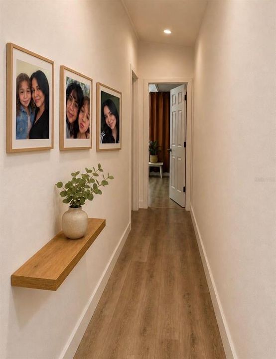 For Sale: $305,900 (2 beds, 2 baths, 1196 Square Feet)