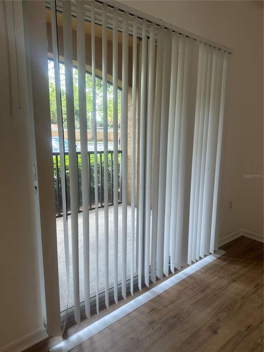 В аренду: $1,735 (2 спален, 2 ванн, 1157 Квадратных фут)