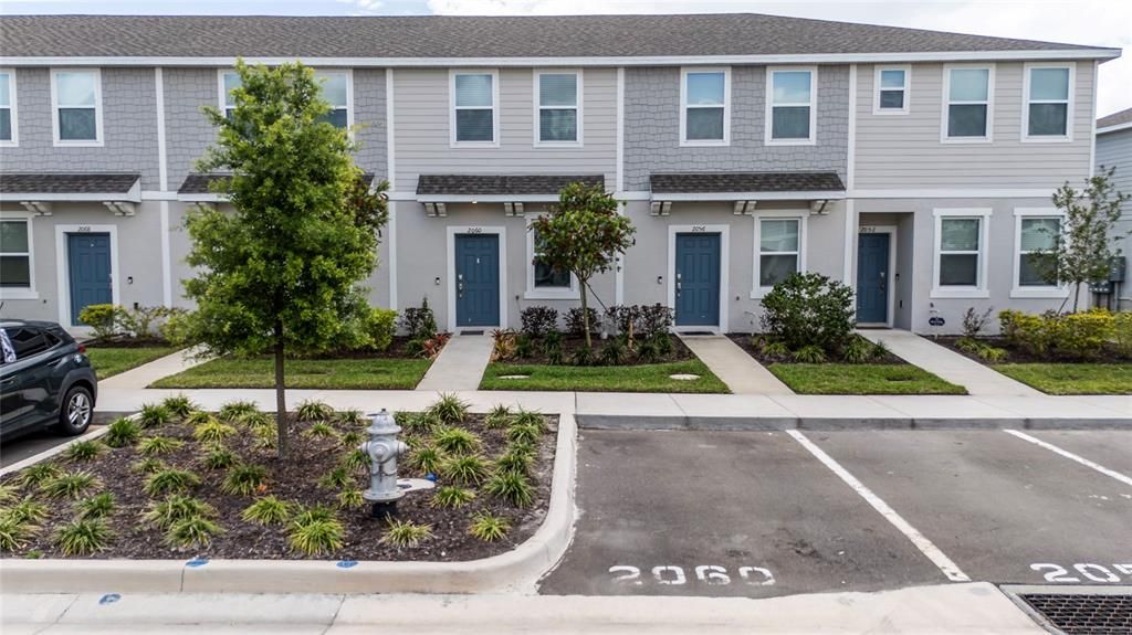 For Sale: $245,000 (2 beds, 2 baths, 1275 Square Feet)