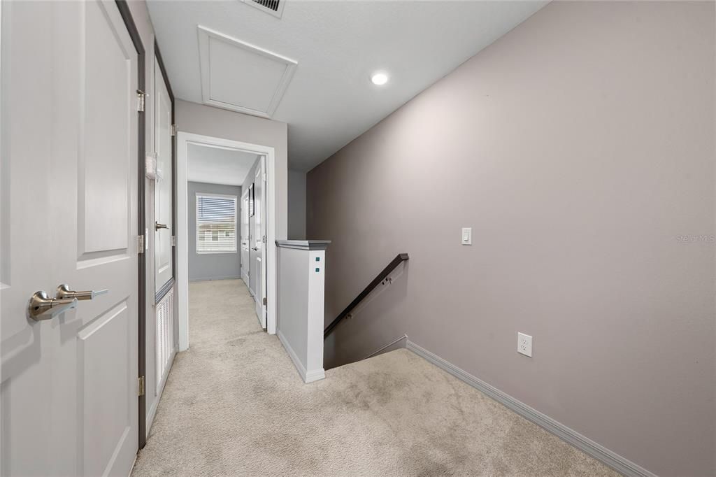 For Sale: $245,000 (2 beds, 2 baths, 1275 Square Feet)