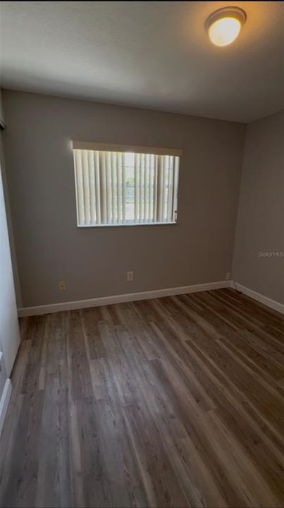 For Sale: $285,000 (4 beds, 2 baths, 1176 Square Feet)