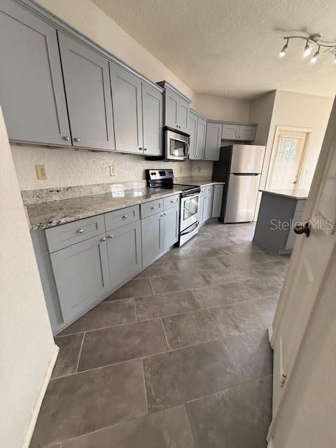 For Sale: $239,786 (2 beds, 2 baths, 1478 Square Feet)