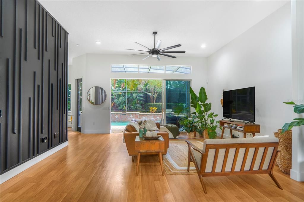For Rent: $3,900 (4 beds, 2 baths, 2222 Square Feet)