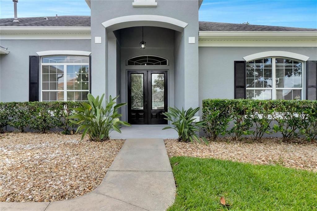 For Rent: $3,900 (4 beds, 2 baths, 2222 Square Feet)
