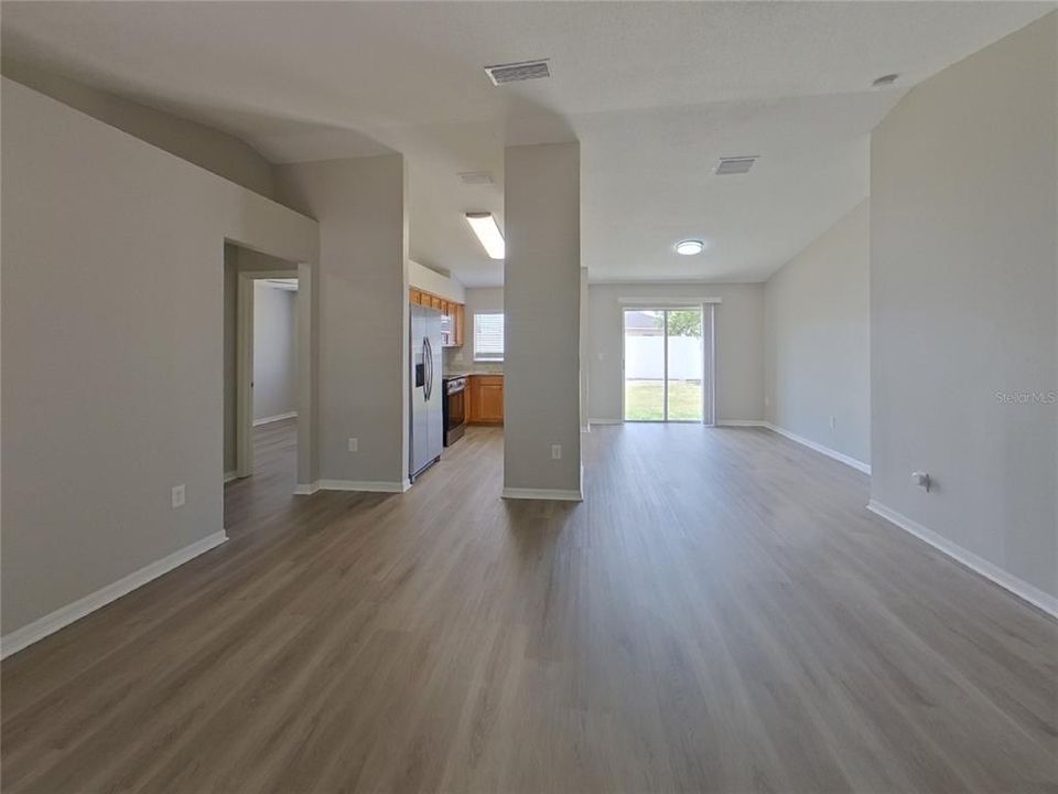 For Rent: $2,199 (3 beds, 2 baths, 1168 Square Feet)
