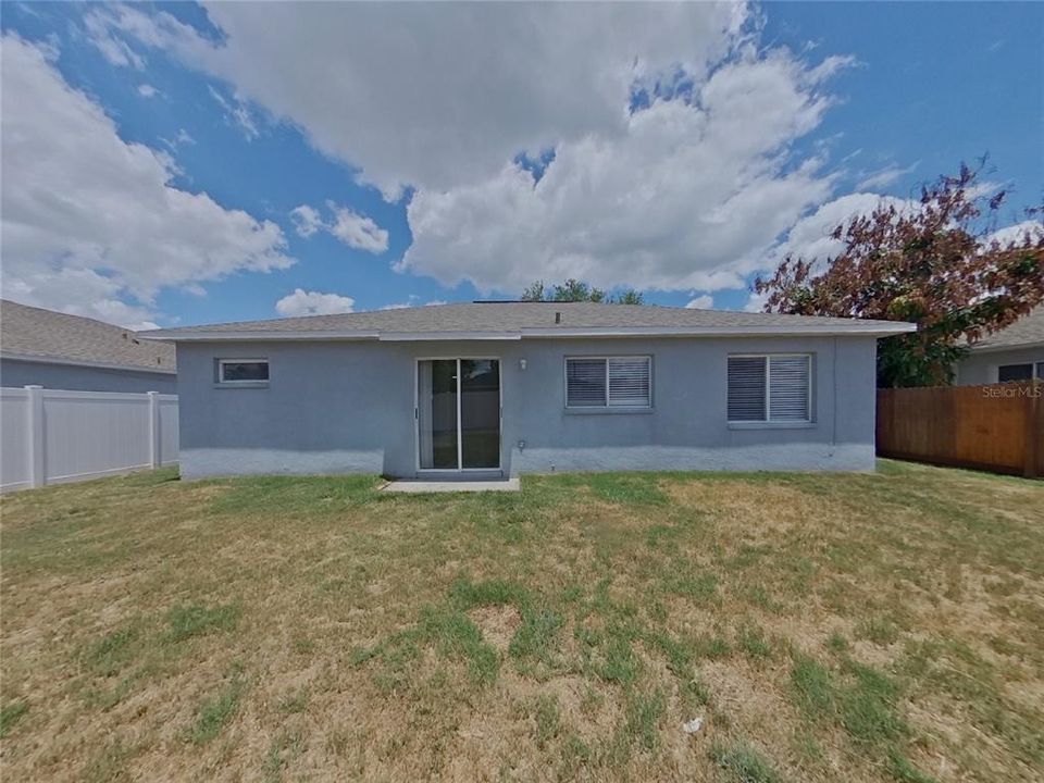 For Rent: $2,199 (3 beds, 2 baths, 1168 Square Feet)