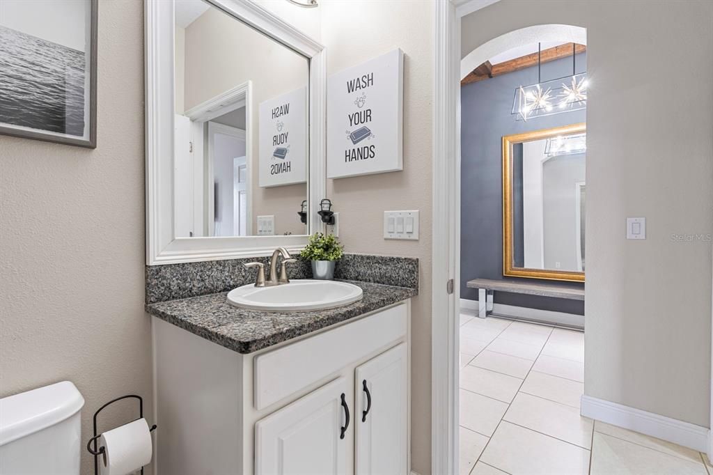 For Rent: $5,200 (5 beds, 3 baths, 2579 Square Feet)