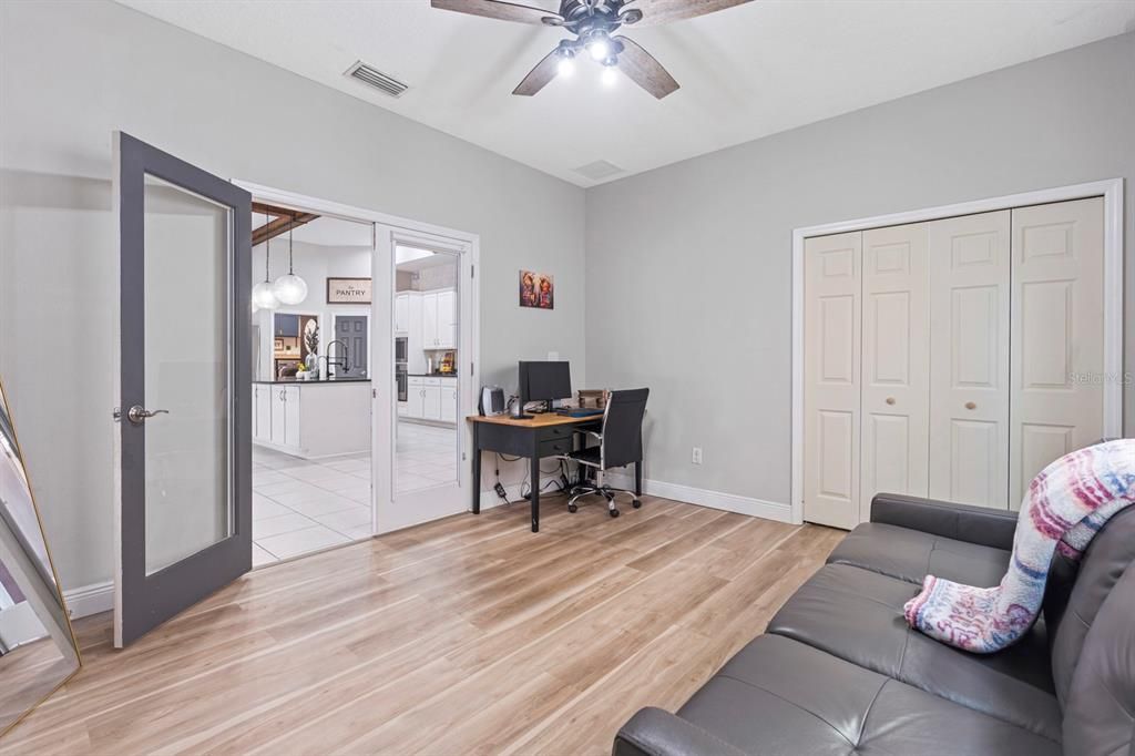 For Rent: $5,200 (5 beds, 3 baths, 2579 Square Feet)