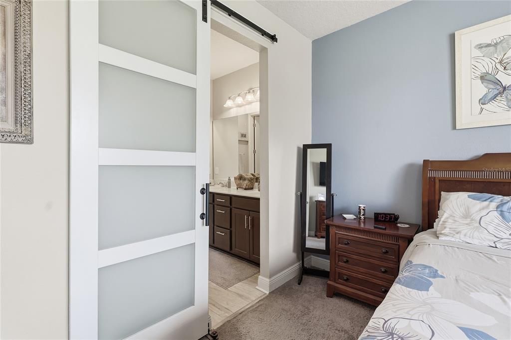 For Sale: $319,000 (3 beds, 2 baths, 1667 Square Feet)