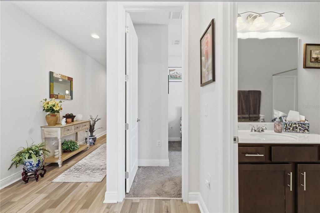 For Sale: $319,000 (3 beds, 2 baths, 1667 Square Feet)