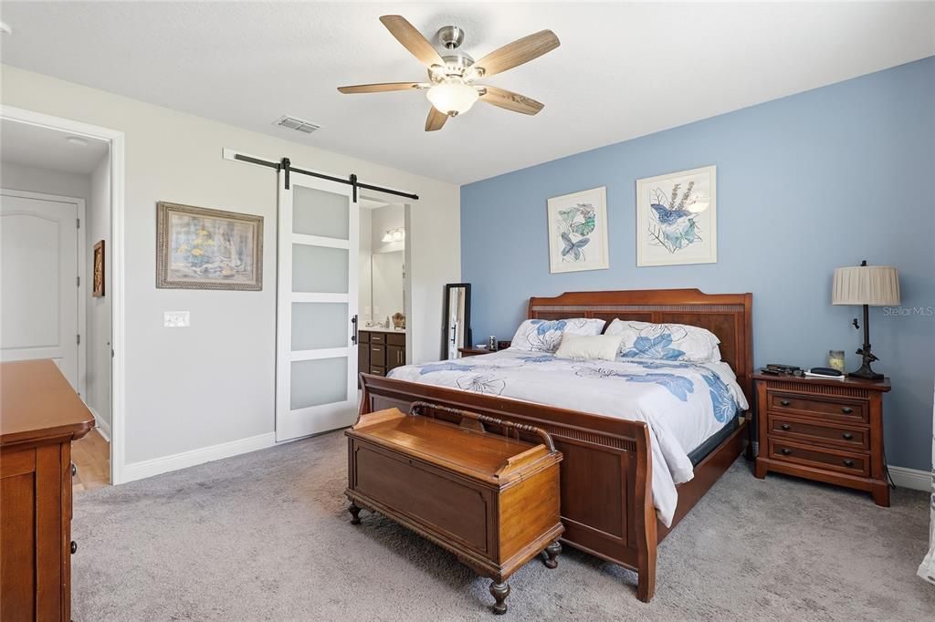 For Sale: $319,000 (3 beds, 2 baths, 1667 Square Feet)