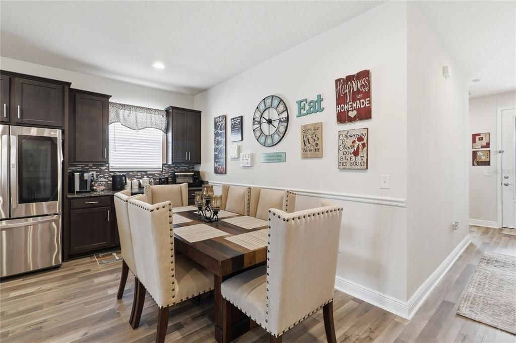 For Sale: $319,000 (3 beds, 2 baths, 1667 Square Feet)