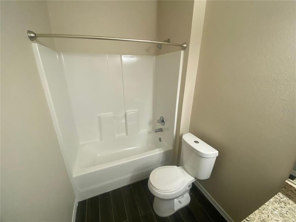 Active With Contract: $2,250 (3 beds, 2 baths, 1296 Square Feet)