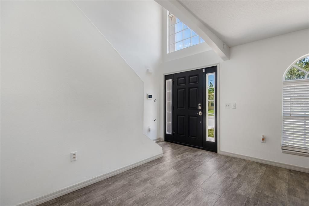 En Venta: $495,000 (5 camas, 3 baños, 2998 Pies cuadrados)