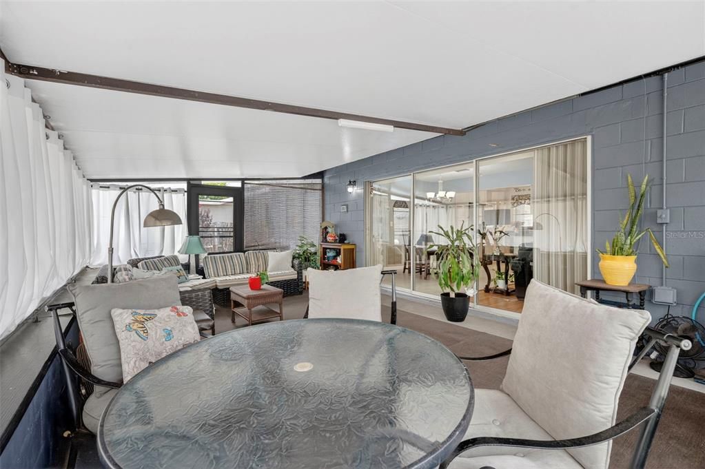 Activo con contrato: $350,000 (3 camas, 2 baños, 1480 Pies cuadrados)