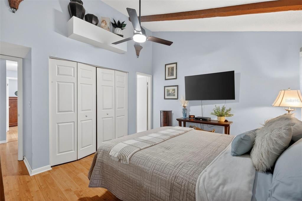 Activo con contrato: $350,000 (3 camas, 2 baños, 1480 Pies cuadrados)