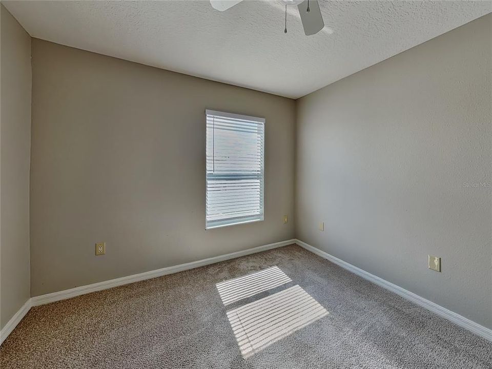 В аренду: $2,559 (3 спален, 2 ванн, 2369 Квадратных фут)