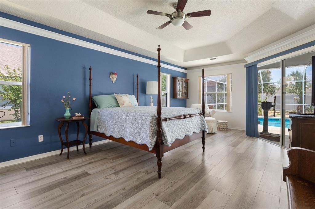 Activo con contrato: $429,000 (3 camas, 2 baños, 1899 Pies cuadrados)