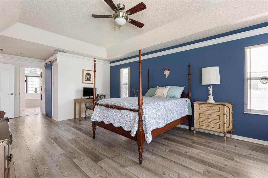 Activo con contrato: $429,000 (3 camas, 2 baños, 1899 Pies cuadrados)
