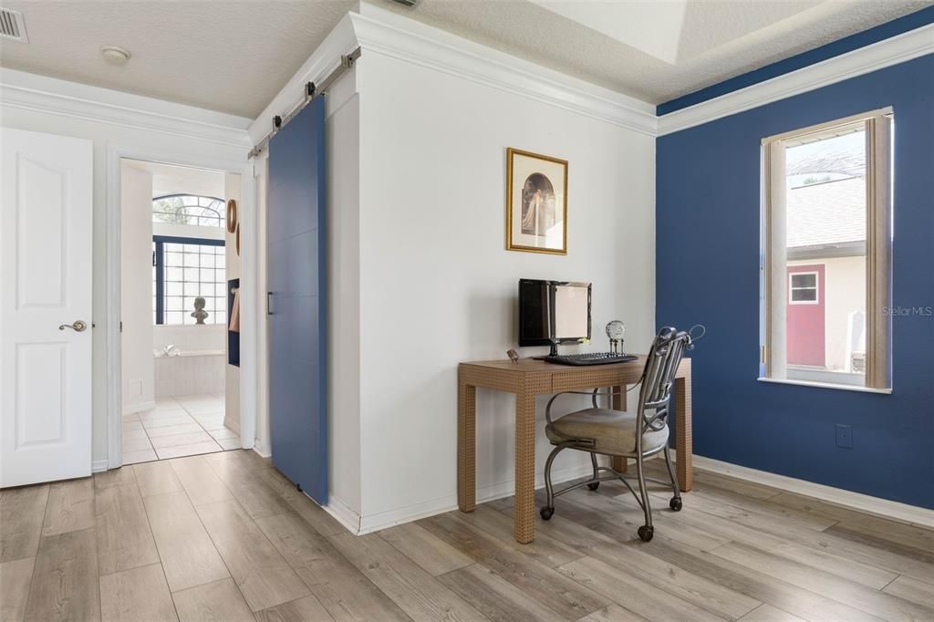 Activo con contrato: $429,000 (3 camas, 2 baños, 1899 Pies cuadrados)