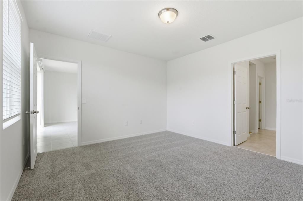 В аренду: $1,900 (3 спален, 2 ванн, 1483 Квадратных фут)
