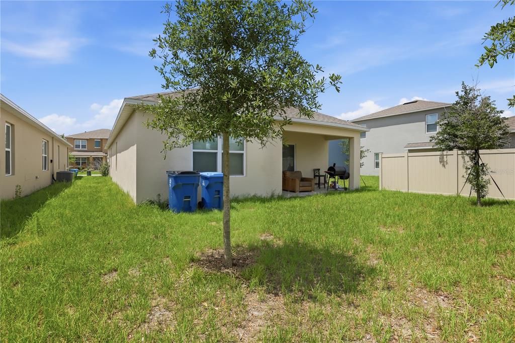 For Rent: $2,400 (3 beds, 2 baths, 1516 Square Feet)