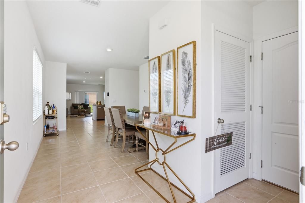 For Rent: $2,400 (3 beds, 2 baths, 1516 Square Feet)