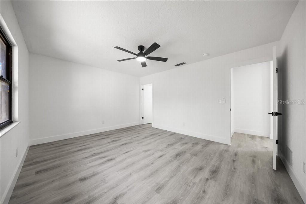 En Venta: $274,900 (3 camas, 2 baños, 1566 Pies cuadrados)