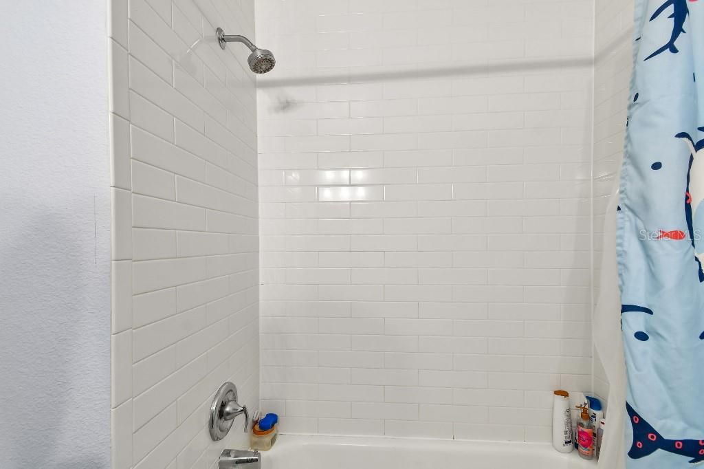 For Sale: $444,900 (3 beds, 2 baths, 1599 Square Feet)