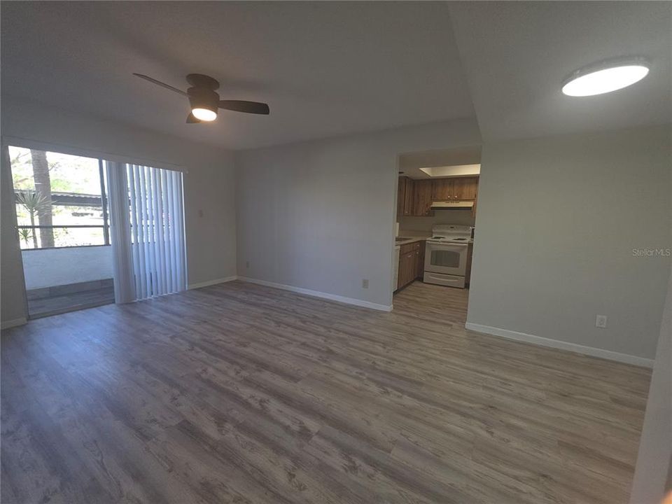 For Rent: $1,400 (1 beds, 1 baths, 555 Square Feet)