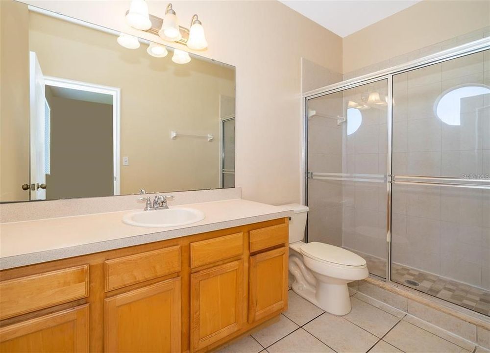 For Sale: $350,000 (3 beds, 2 baths, 1366 Square Feet)