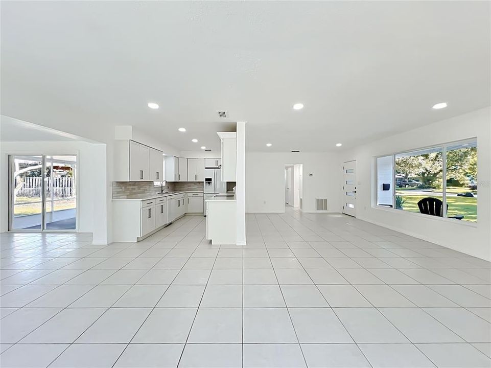 For Rent: $3,000 (3 beds, 2 baths, 1830 Square Feet)