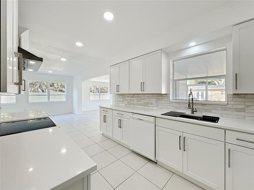 For Rent: $3,000 (3 beds, 2 baths, 1830 Square Feet)