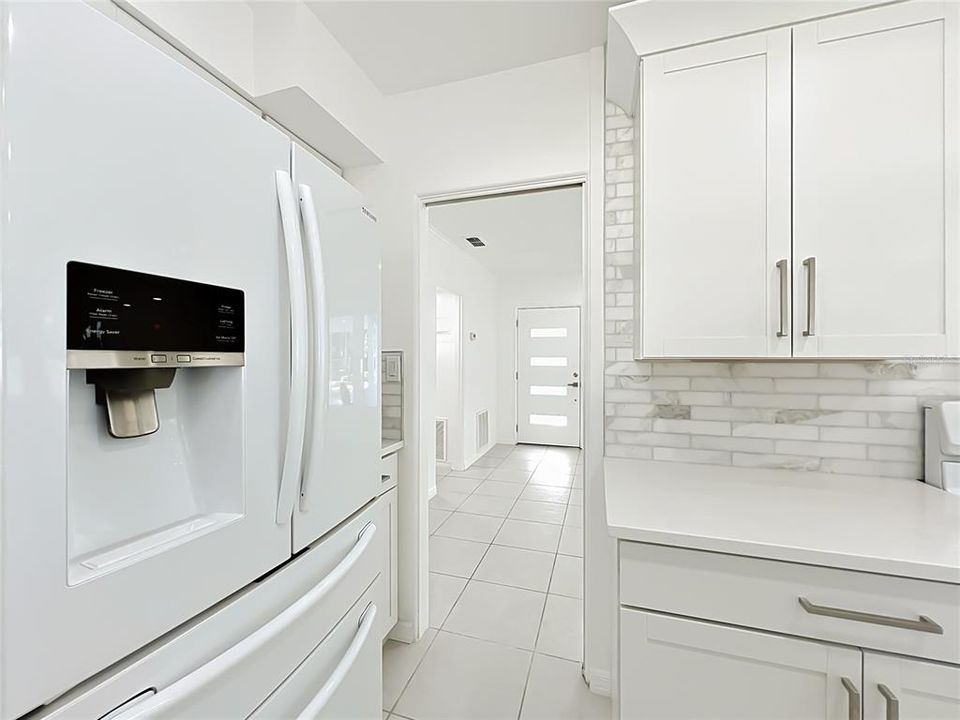 For Rent: $3,000 (3 beds, 2 baths, 1830 Square Feet)