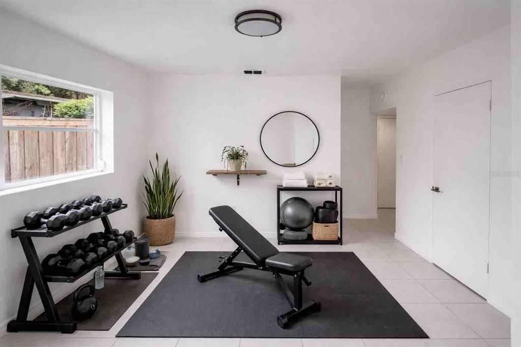 For Rent: $3,000 (3 beds, 2 baths, 1830 Square Feet)