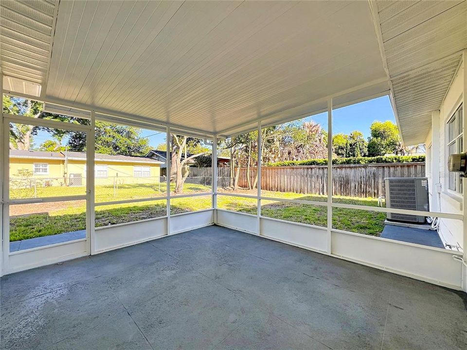 For Rent: $3,000 (3 beds, 2 baths, 1830 Square Feet)